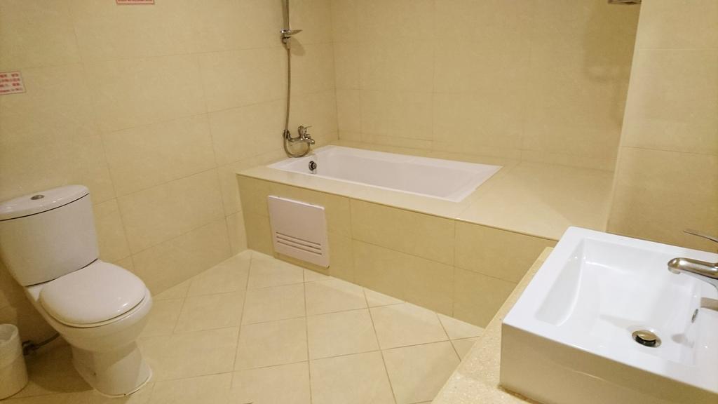 Metropolis Hotel Taoyuan Dış mekan fotoğraf