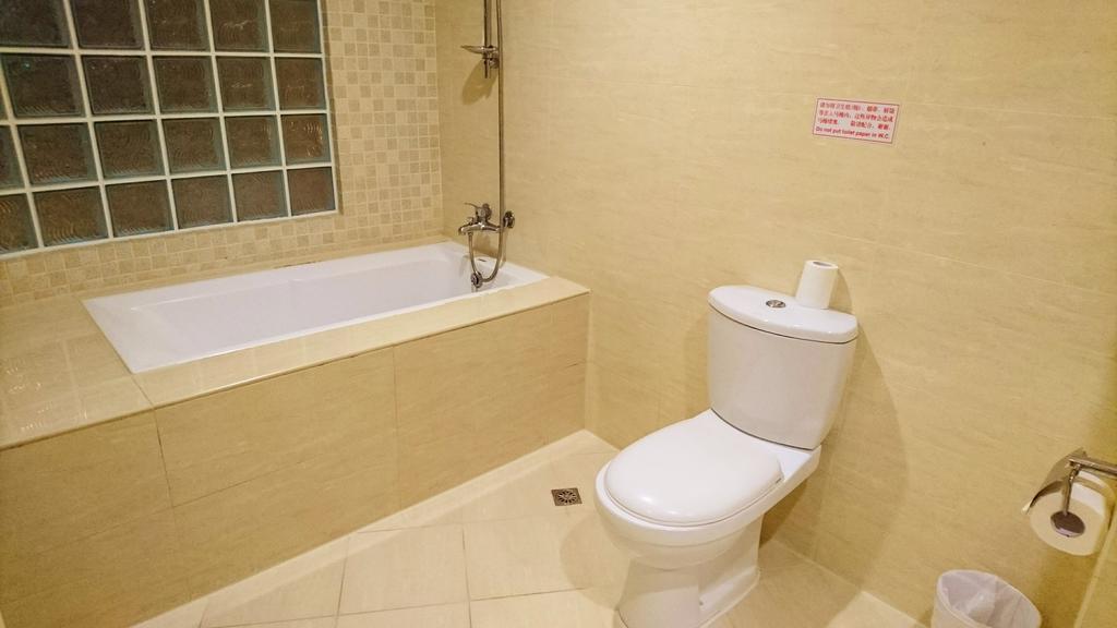 Metropolis Hotel Taoyuan Dış mekan fotoğraf