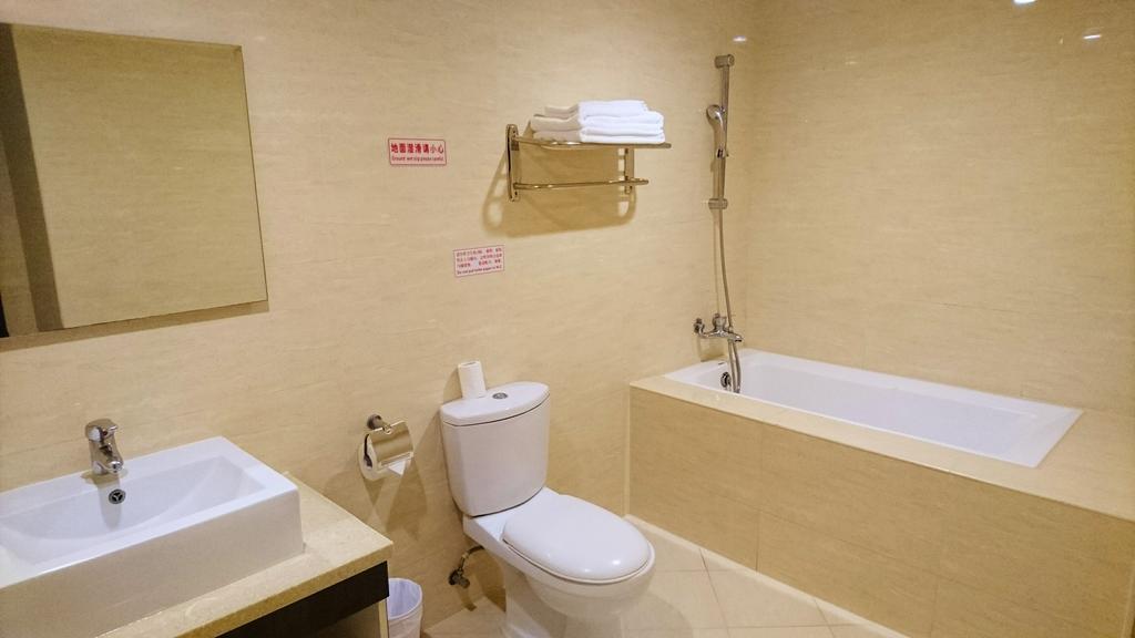 Metropolis Hotel Taoyuan Dış mekan fotoğraf